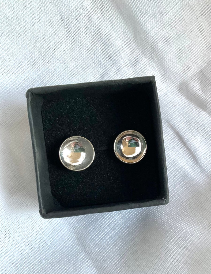 Concave Silver Disc Earrings 