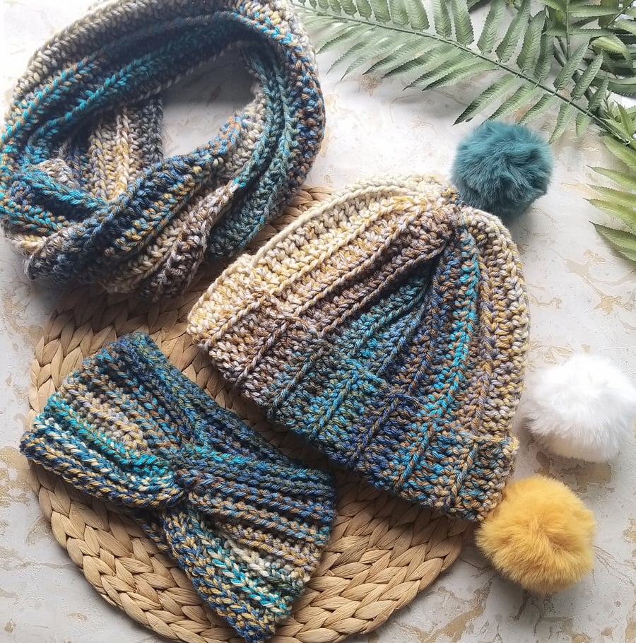 Crochet Hat, Scarf & Earwarmer Set Infinity Scarf & Faux Fur Pompom Beanie 