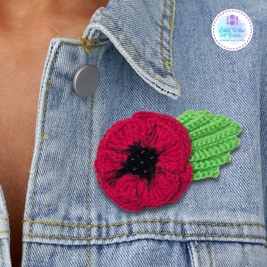 Crochet red poppy brooch, crochet poppy corsage, flower brooch