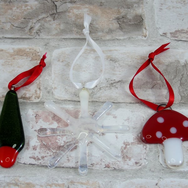 Fused Glass Christmas Decorations