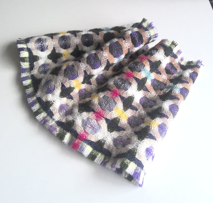 Handwoven Lambswool Cowl in Purple and Navy 4
