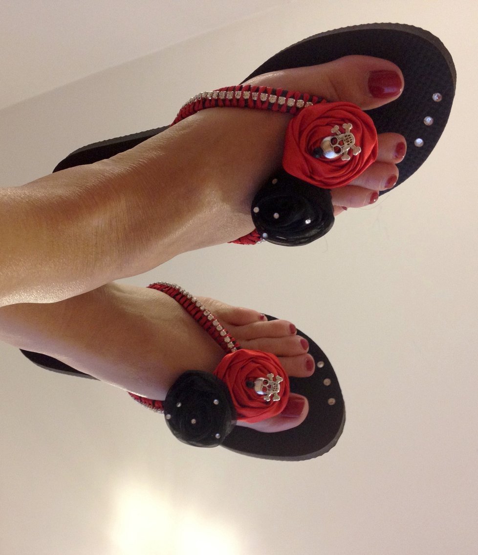 Pretty Little Sixpence