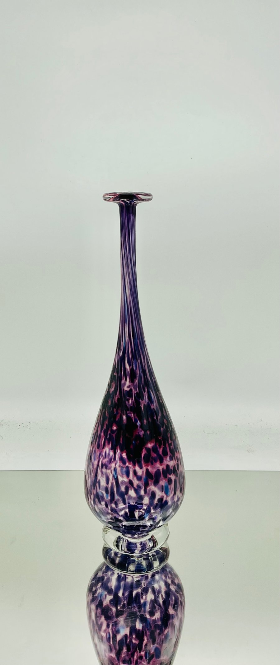 Pinky Purple Urchin Vase
