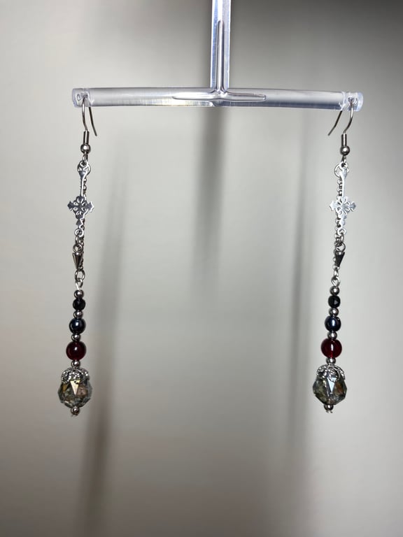 Anisa - Regency Goth Earrings 