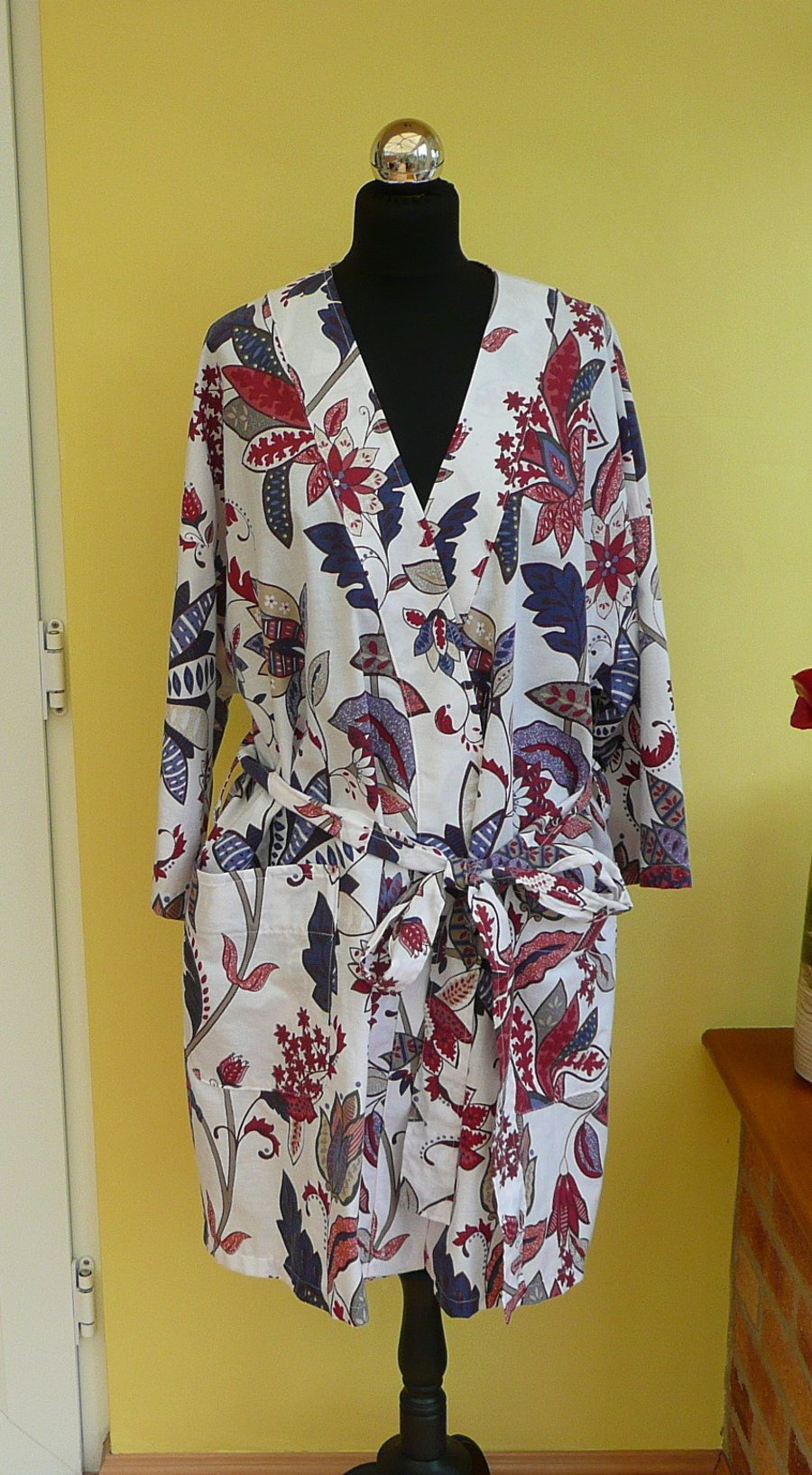 Kimono dressing gown blue white floral bath robe