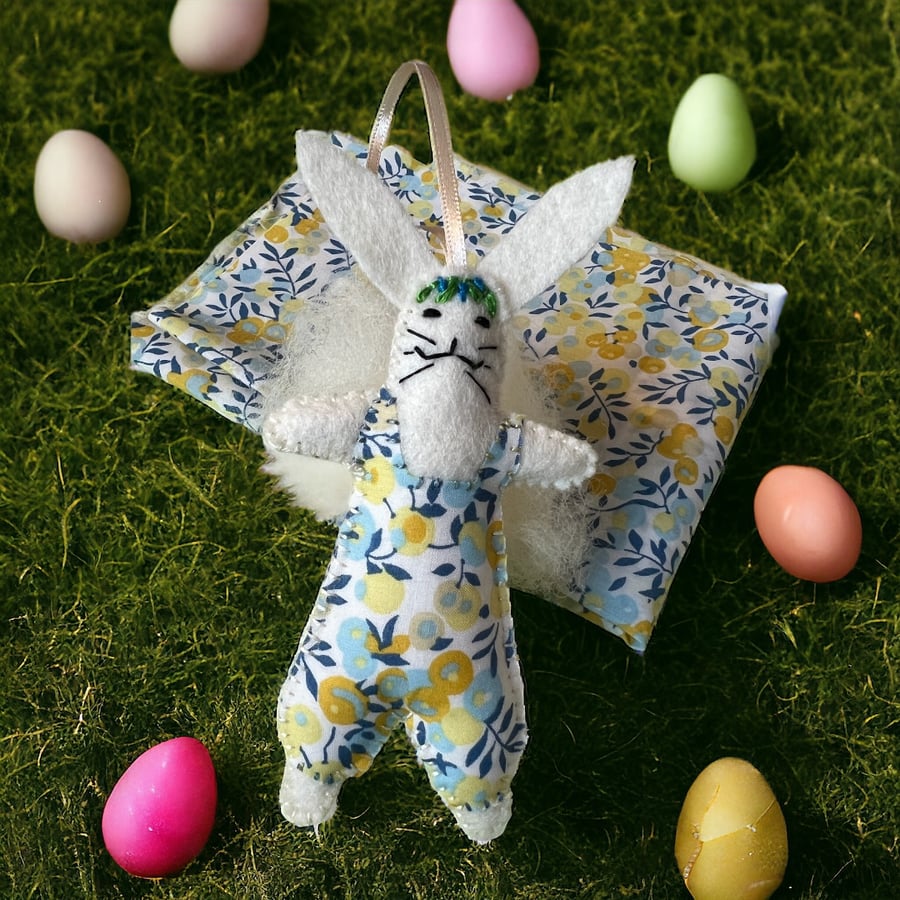 Hanging Spring Decoration Felt Rabbit