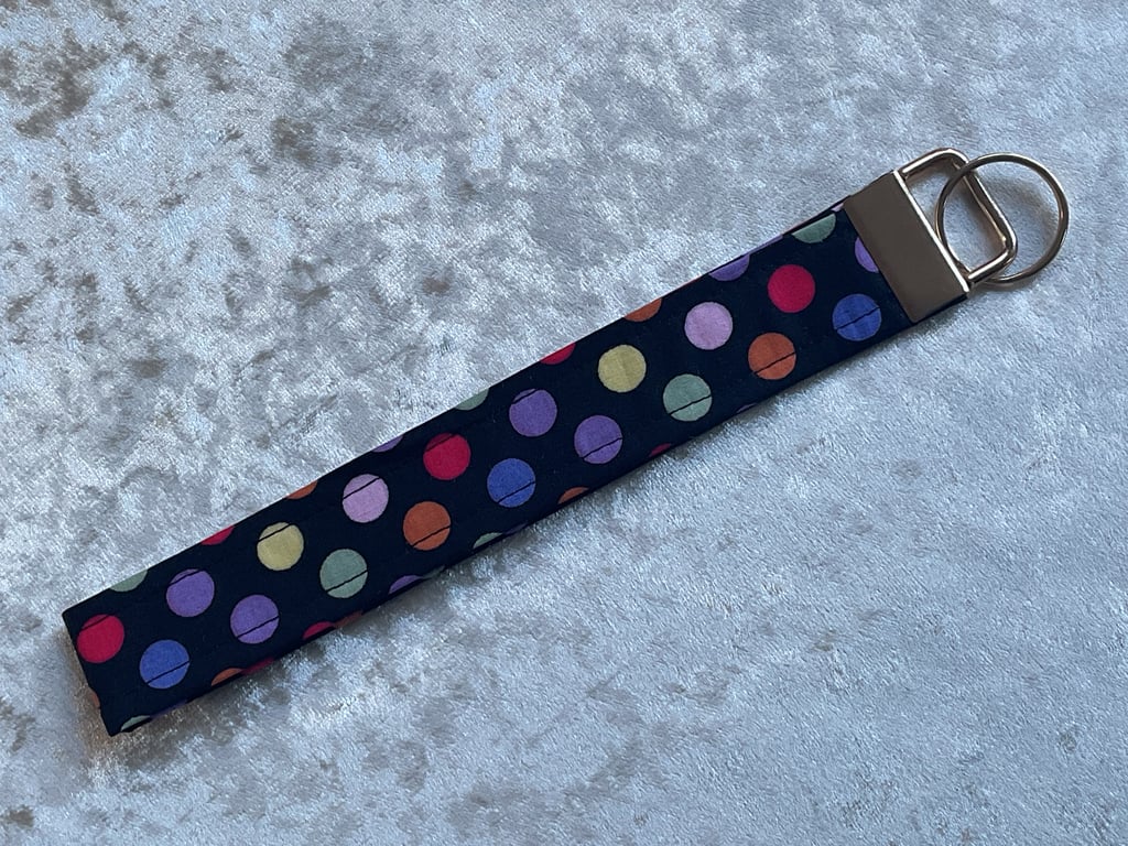 DOTTY & BLACK WRISTLET KEYRING KEY HOLDER LANYARD FOB CHAIN 