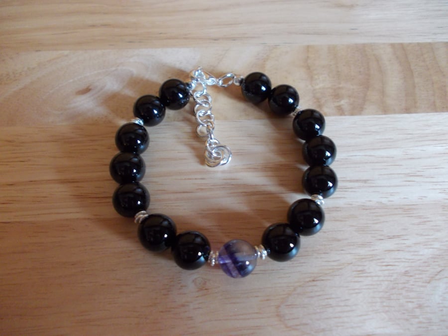 Black agate and flourite bracelet