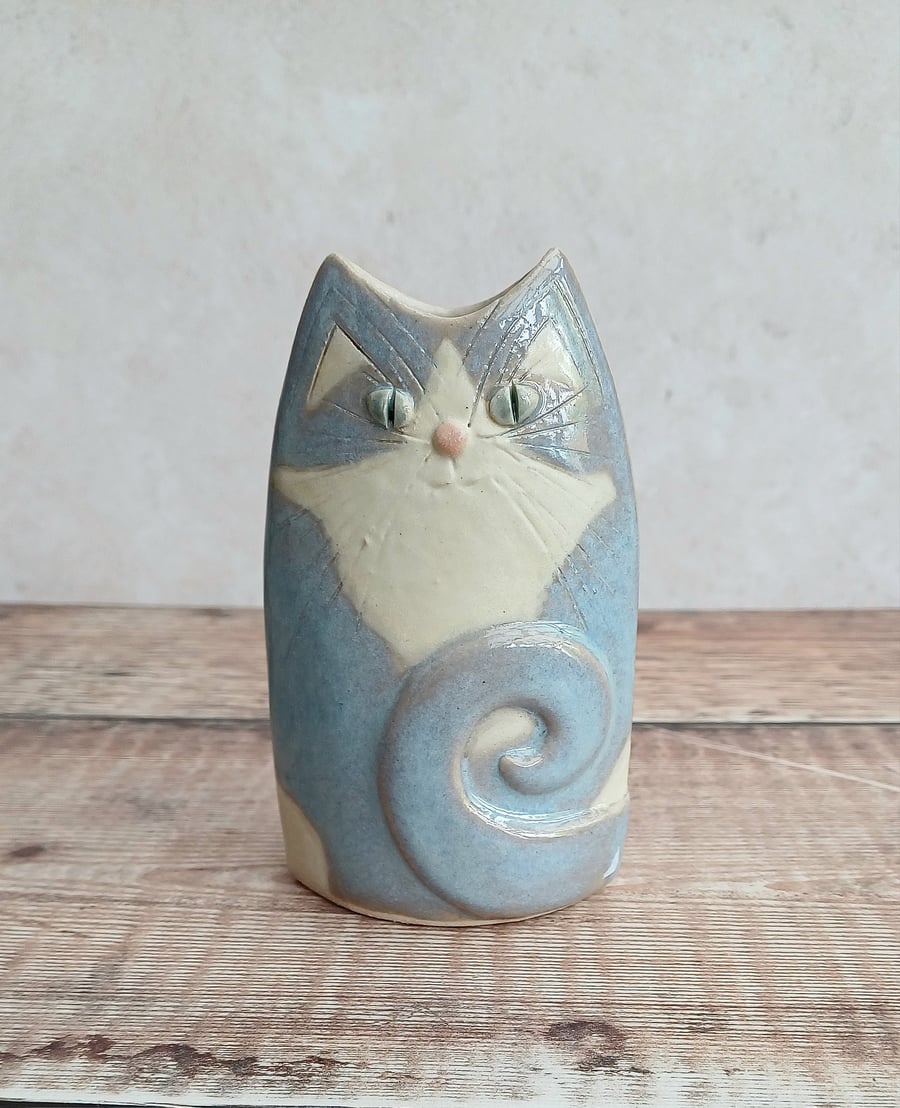Small handbuilt pottery Cat vase 