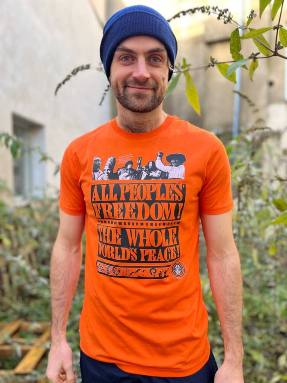 All Peoples to Power - Medium T-shirt