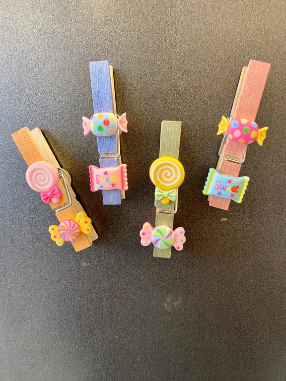 Set of 4 Sweet Treats Magnetic Clip Fridge Organisers