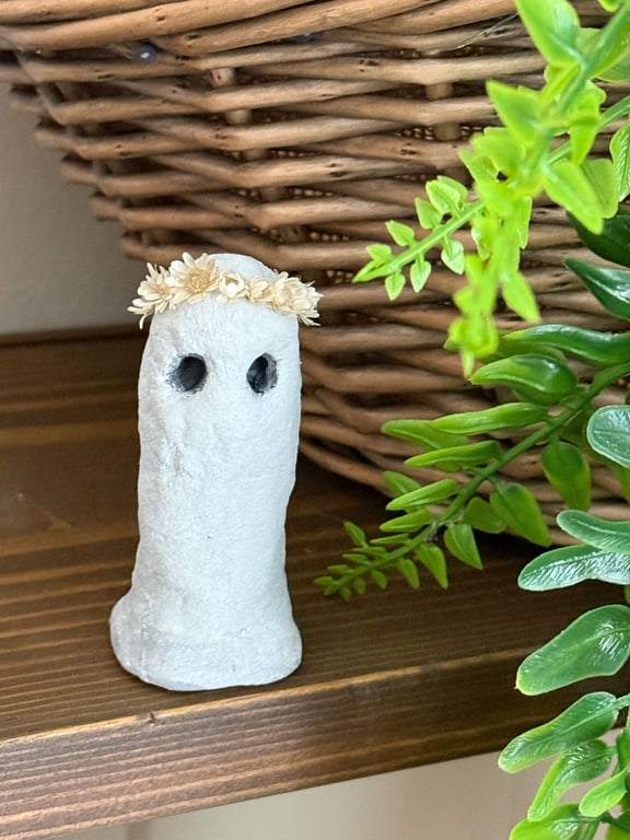 Cream Spun Cotton Woodland Floral Ghost