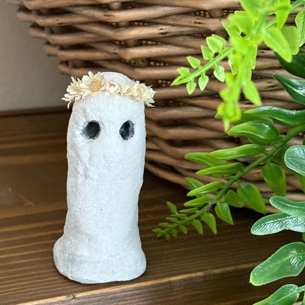 Cream Spun Cotton Woodland Floral Ghost