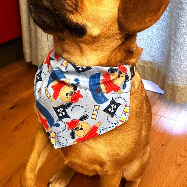 Pirate Pup dog bandana, reversible, over-the-collar style 