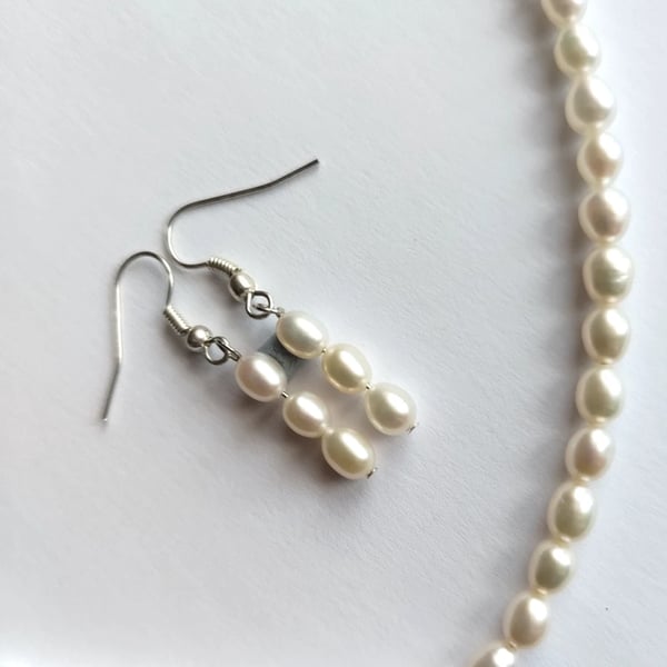Cream Genuine Freshwater Rice Pearl Handmade Necklace & Earrings Gift Set