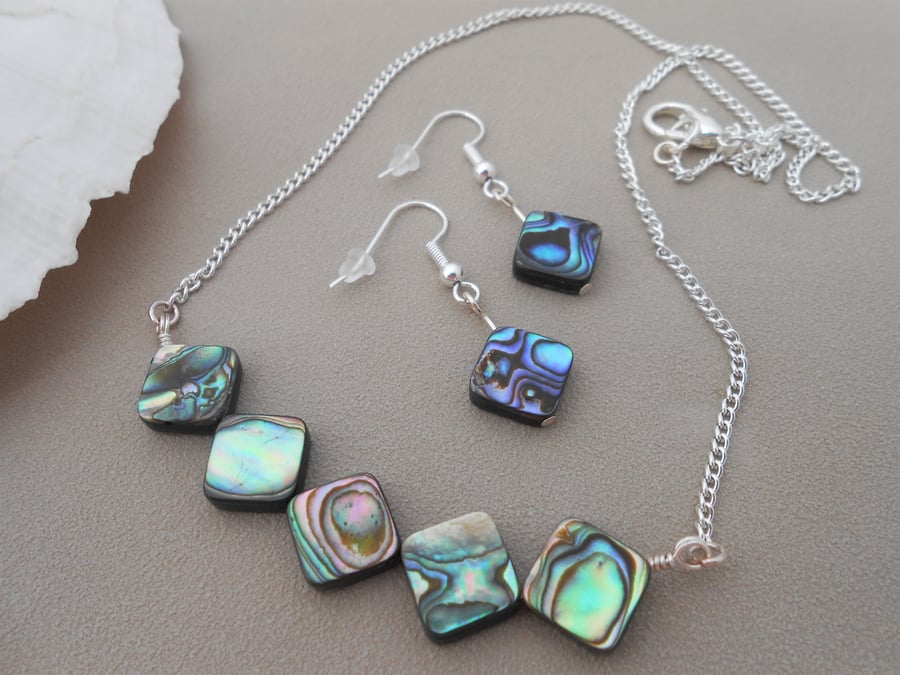 Abalone handmade jewellery set - Autumn 2019.