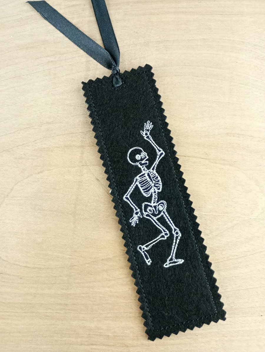 Skeleton bookmark - Machine embroidered white skeleton on black bookmark