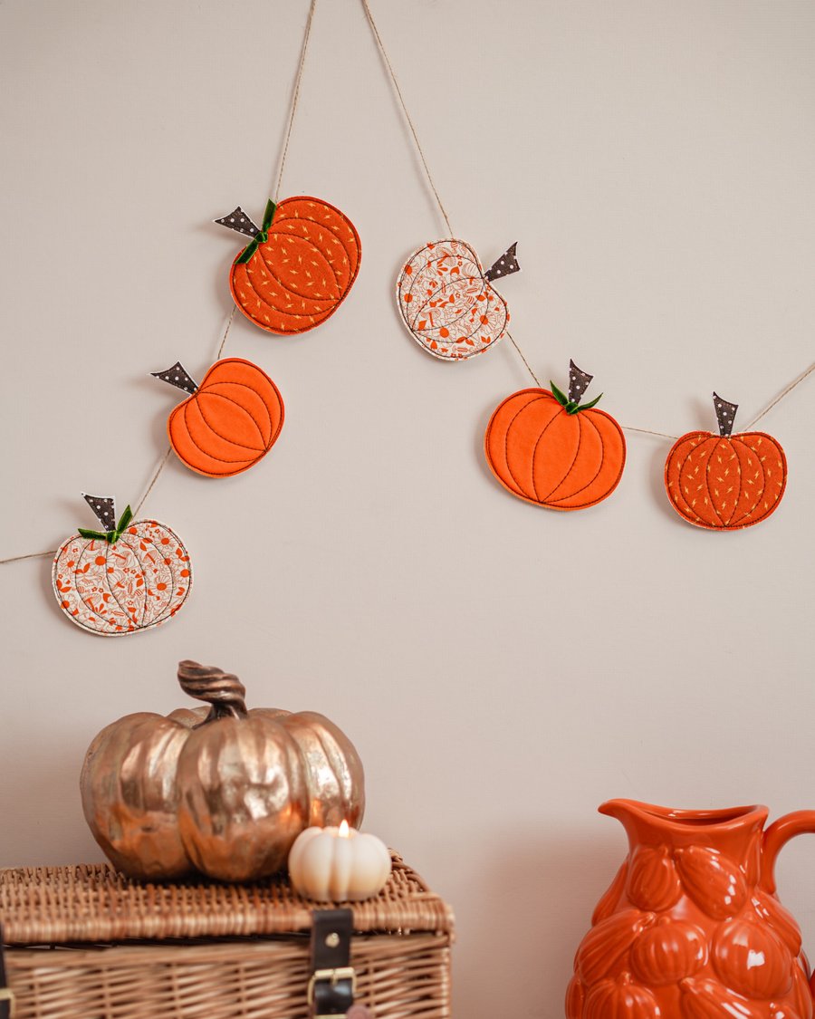 Pumpkin Garland