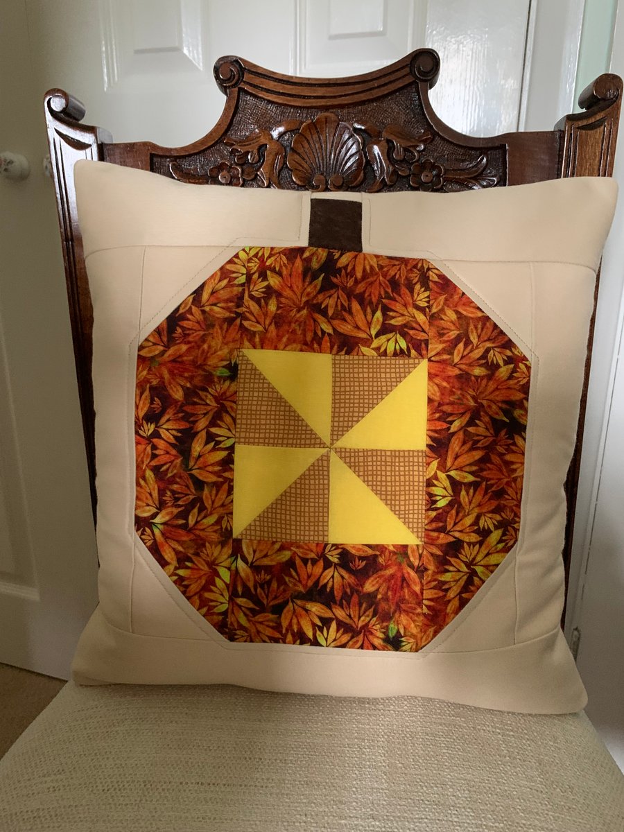 Pinwheel Pumpkin Cushion