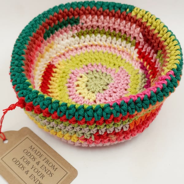 Crochet Dish for Odds and Ends