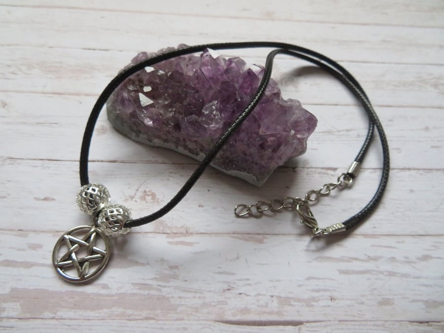 Silver and Black Pentagram Necklace Choker Gothic Goth Witch Alternative 