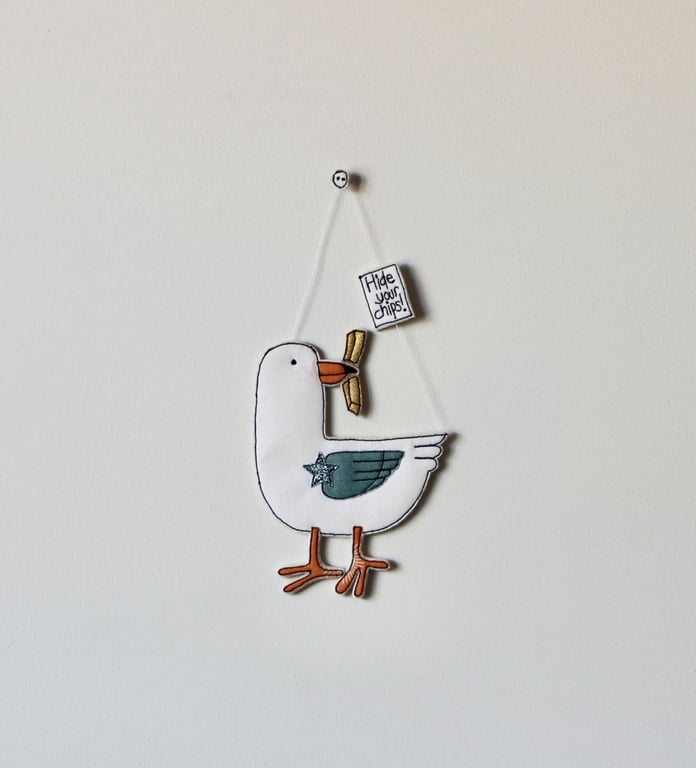 'Hide your Chips' - Seagull Hanging Decoration