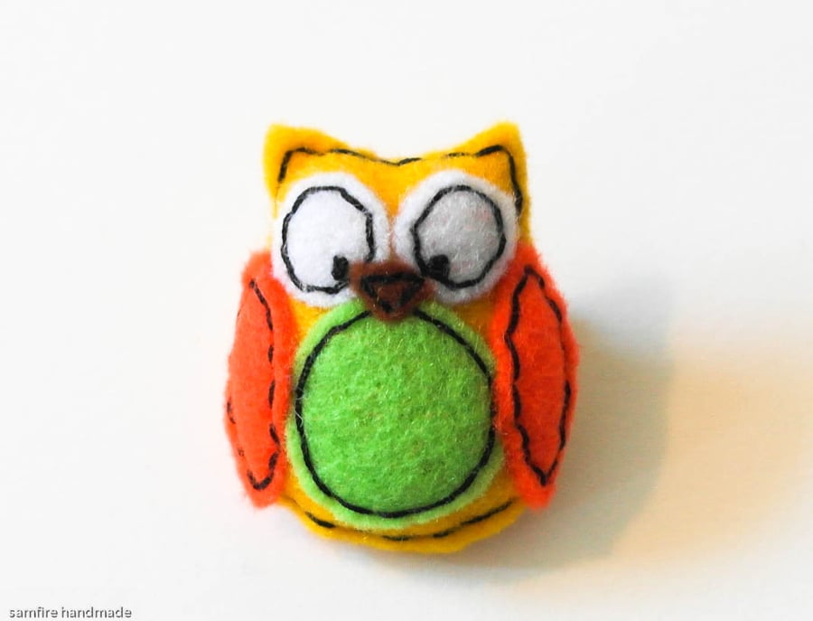  Seconds Sunday Felt Brooch Cute Owl. Mothers Day Gift. Present For An Owl Lover