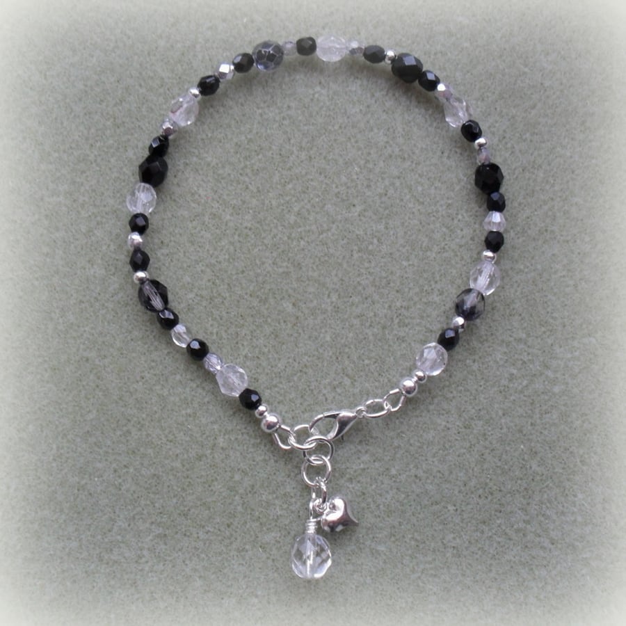 Black and Silver Anklet AN007