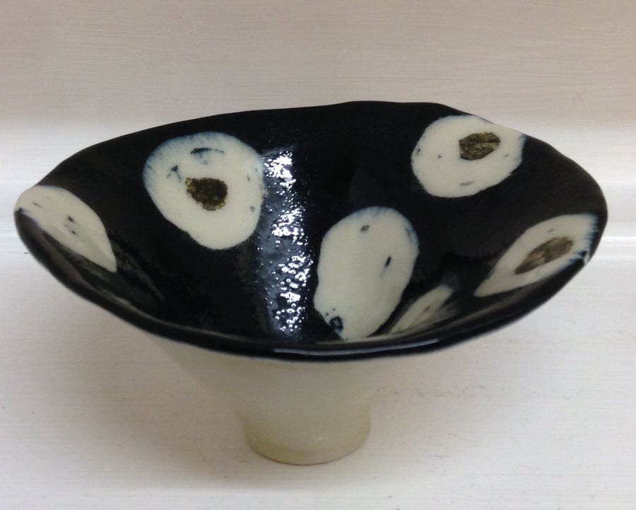 Made in Gembrook, Australia, a handbuilt pinch pot or dish with abstract design
