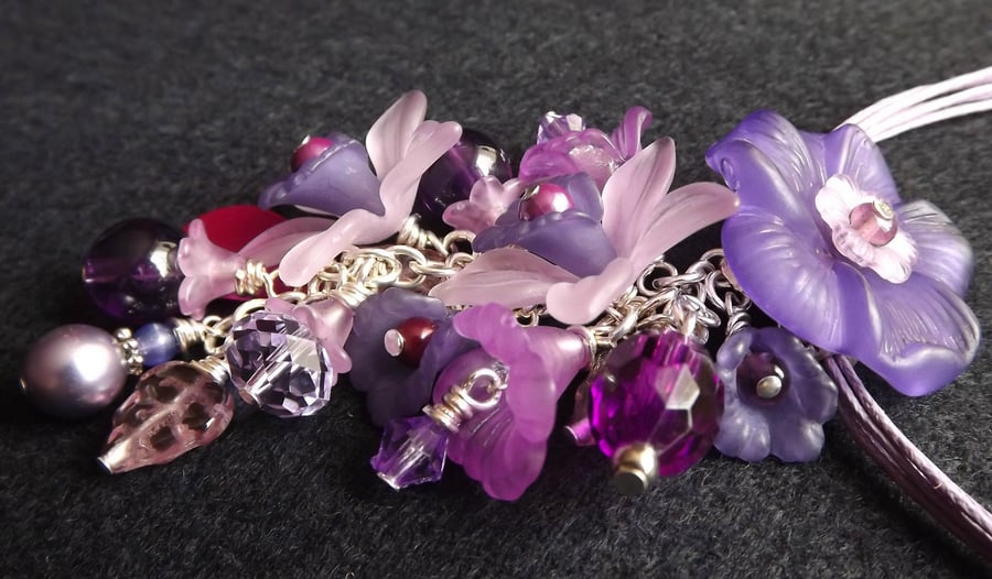  Lucite Flower Necklace (Purple Haze)