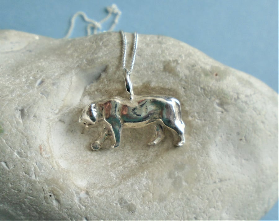 Solid silver tiger pendant