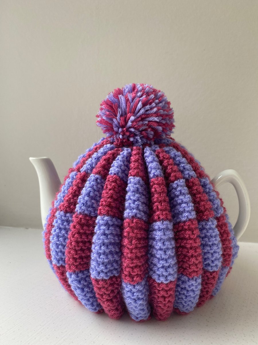 Traditional Handknitted Tea Cosy with Pompom in Mauve and Pink