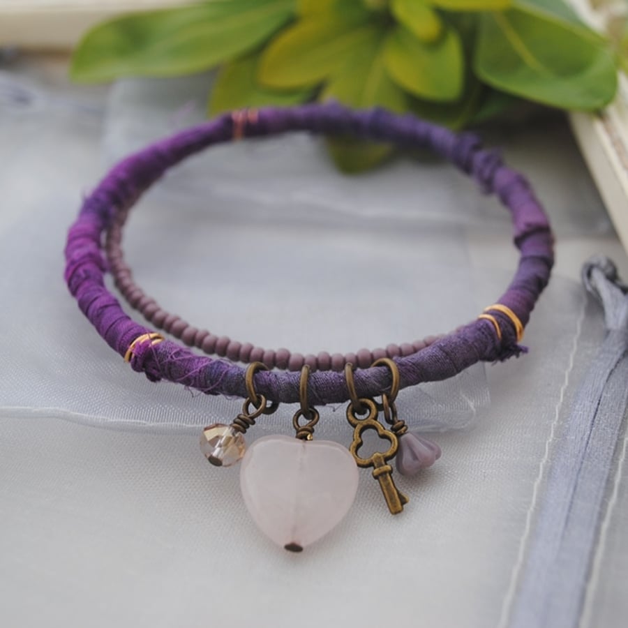Sari bangle charm bracelet set purple with rose quartz heart