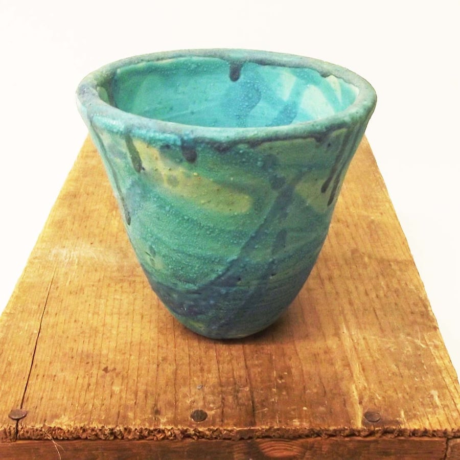 Ceramic sea glazed pot