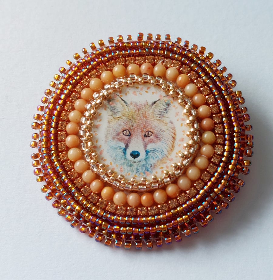 Bead Embroidered Circular Brooch – Fox