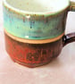 Stoneware pottery mug finished in a Turquoise and Copper colour glazes. - Image 4