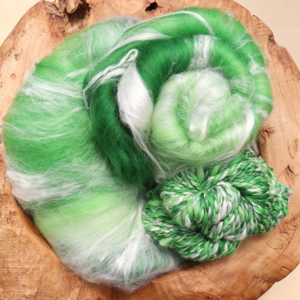 50g Lily of the Valley Art Batt for Spinning & Felting