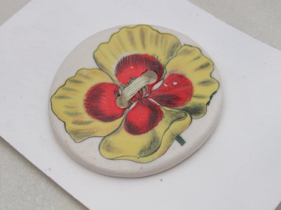 Large Retro Yellow Flower Motif Ceramic Button