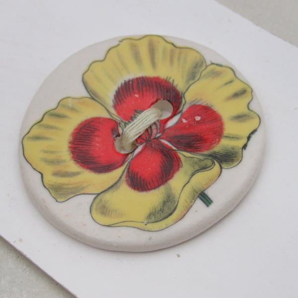 Large Retro Yellow Flower Motif Ceramic Button
