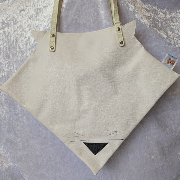 White Fox character handbag