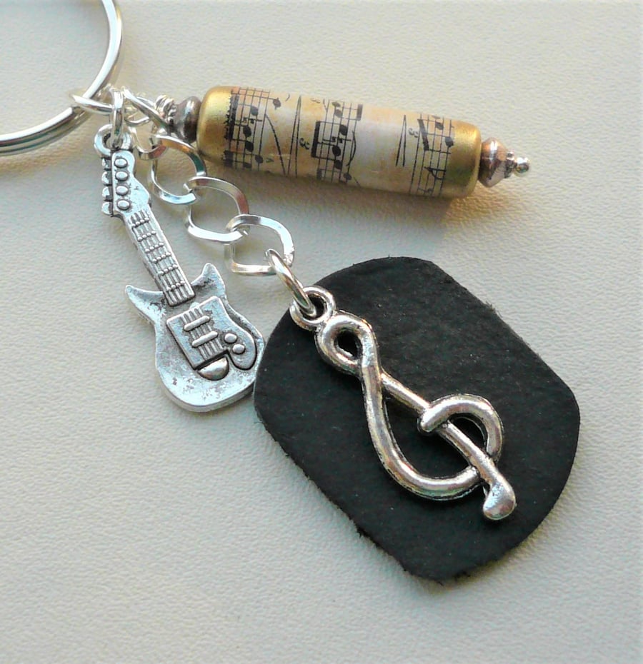 Music Treble Clef Guitar Leather Tag Paper Bead Silver Keyring  KCJ2489