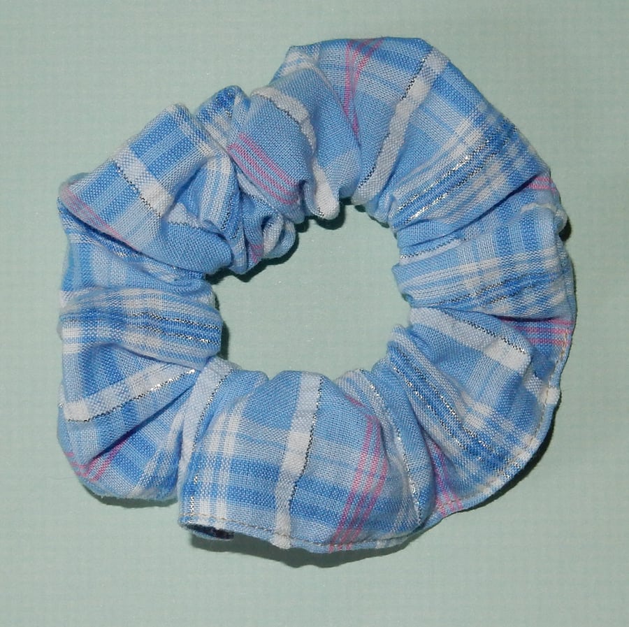 Scrunchy blue and pink plaid