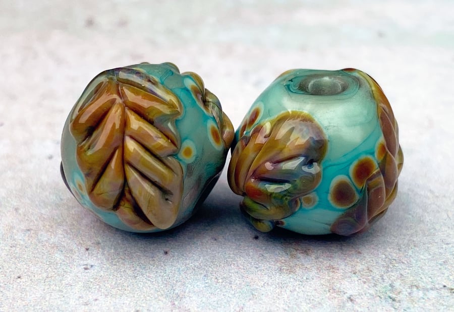 Glass Lampwork Oak Leaf Bead Pair