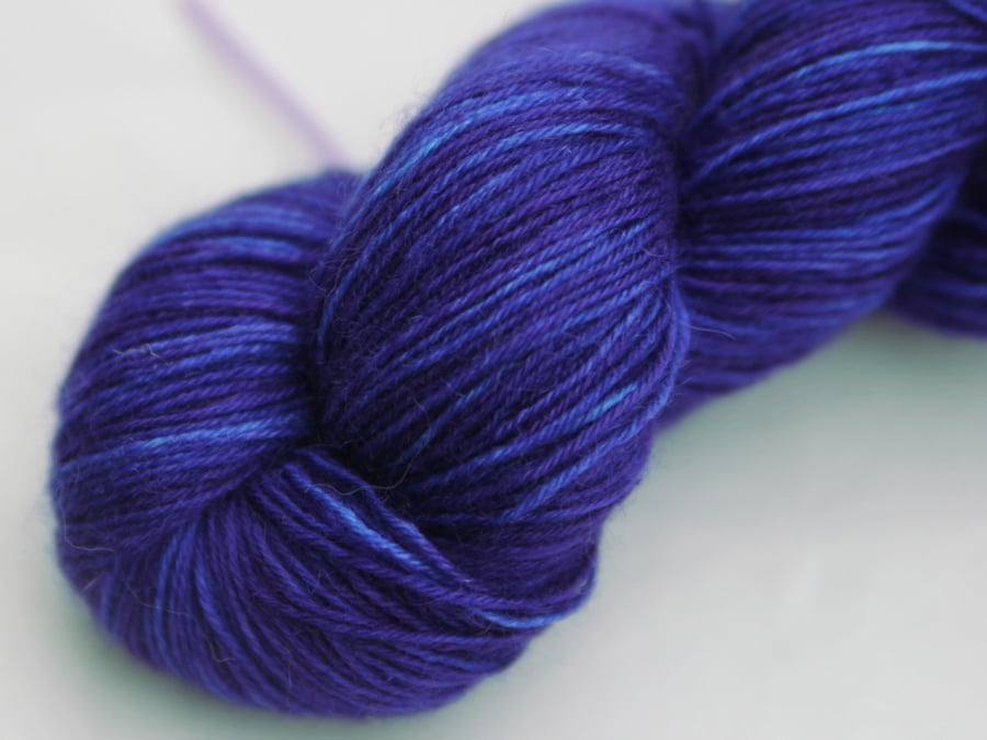 SALE: Dreams of Indigo - Superwash Bluefaced Leicester 4-ply yarn