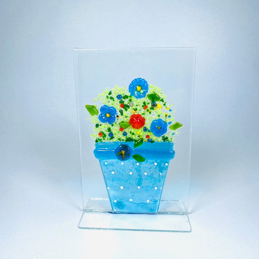 3 dimensional fused glass flower pot ornament