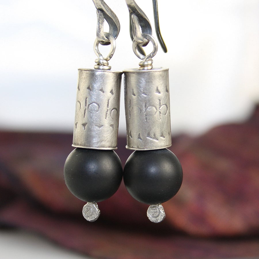 silver and onyx Drum bead earrings