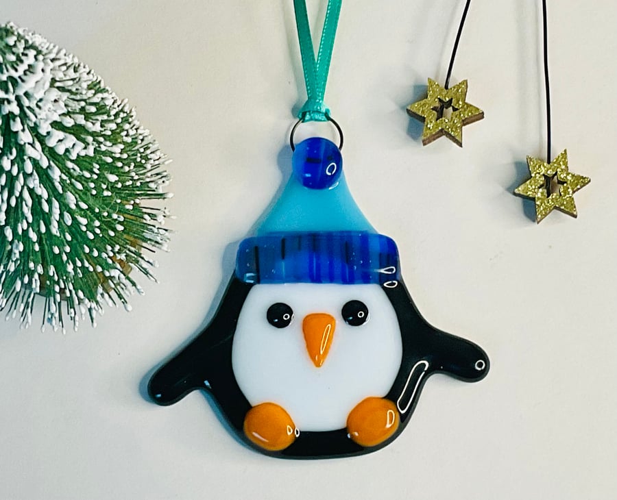 Fused glass penguin Christmas tree decoration 