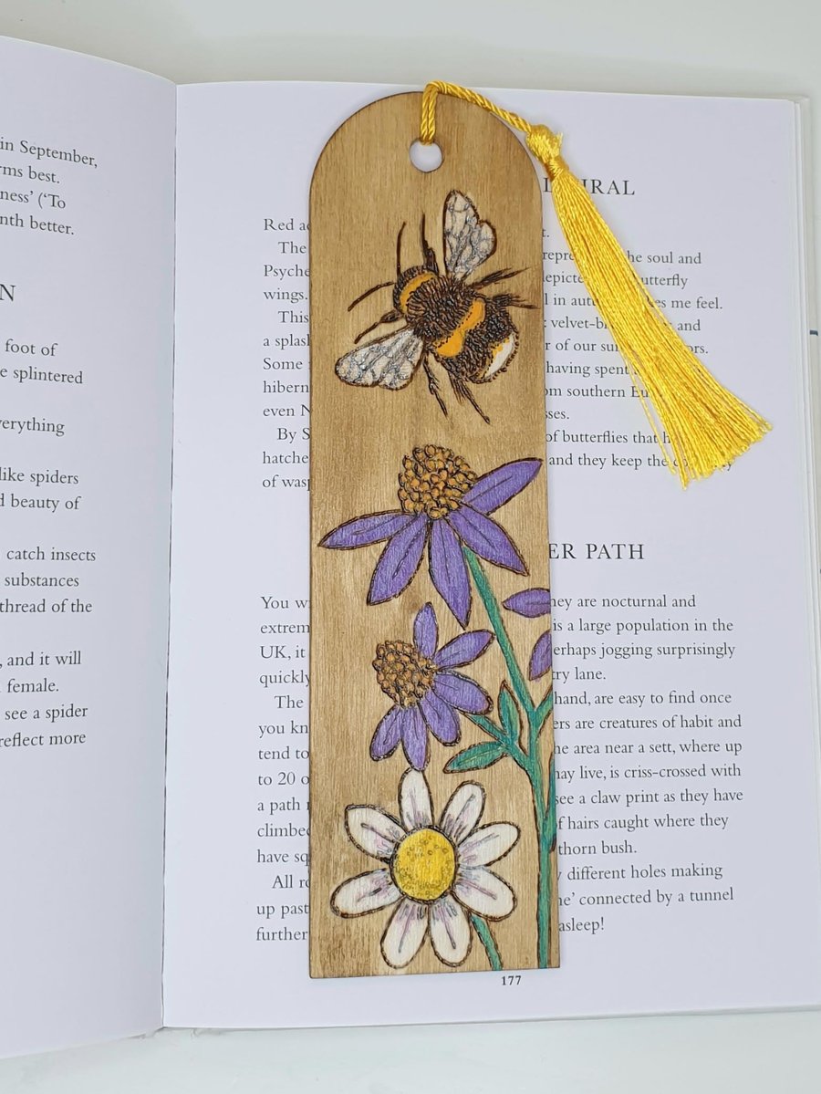 Pyrography bee and flowers wooden bookmark stocking filler gift for a bee lover 