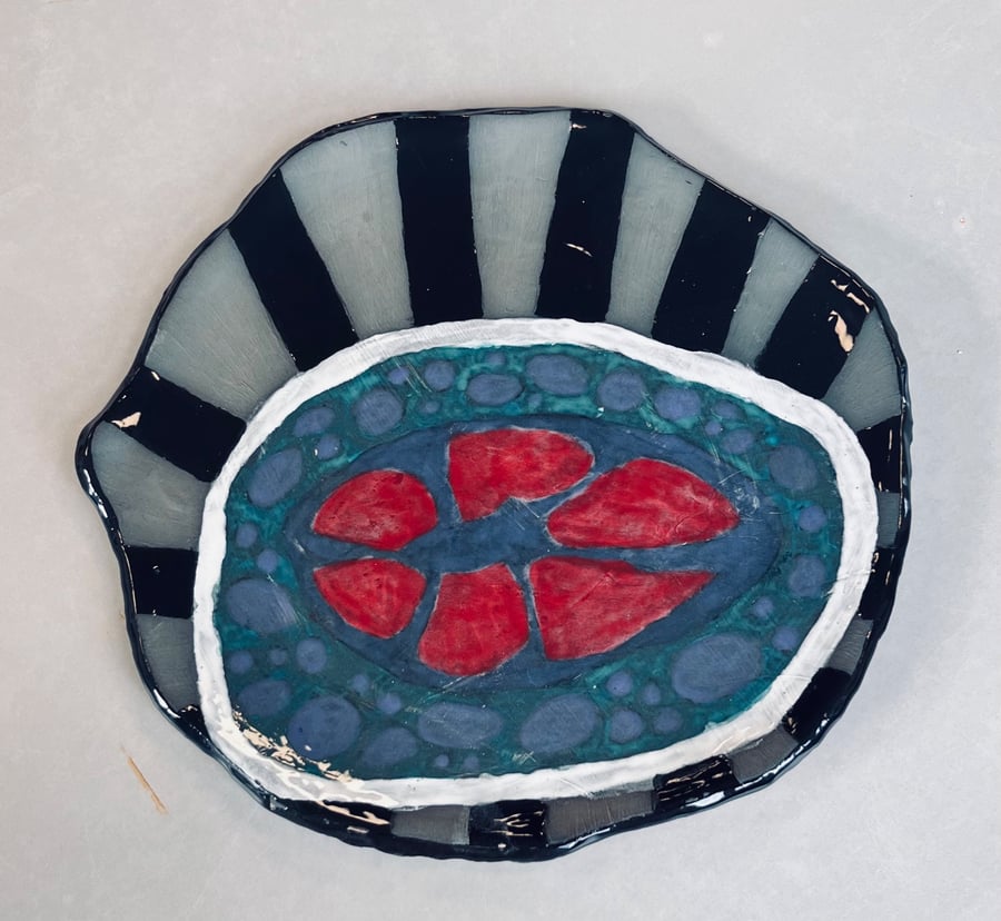 LARGE DECORATIVE PLATTER