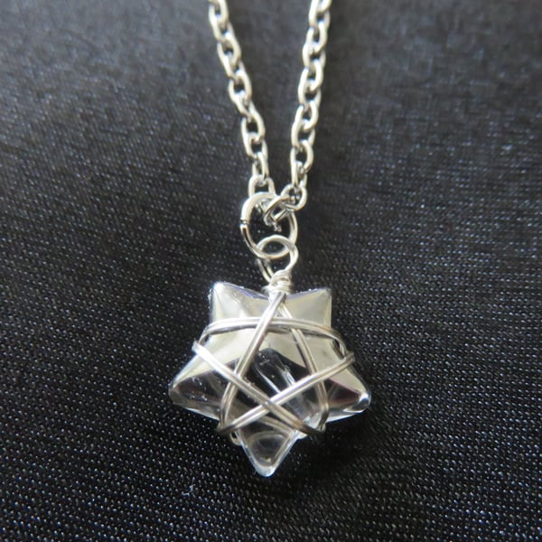 Wire Wrapped Star Necklace - Grey Clear